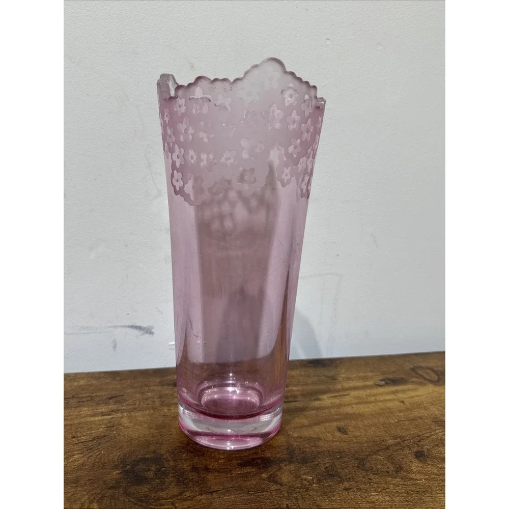 Galway Irish Crystal Vase Pink  Frosted Flower Scalloped Rim ~ 10
